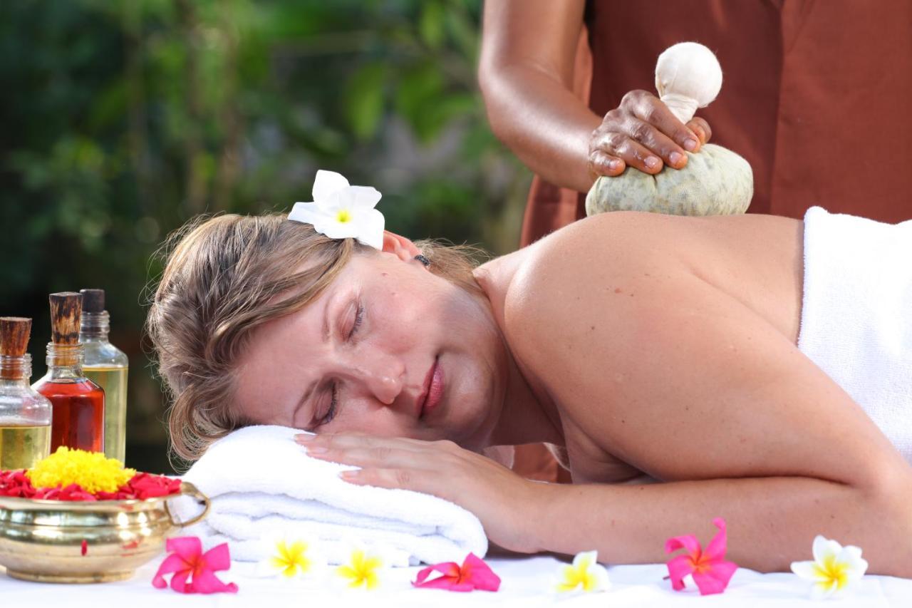 Soma Manaltheeram Ayurveda Beachvillage Kovalam Kültér fotó